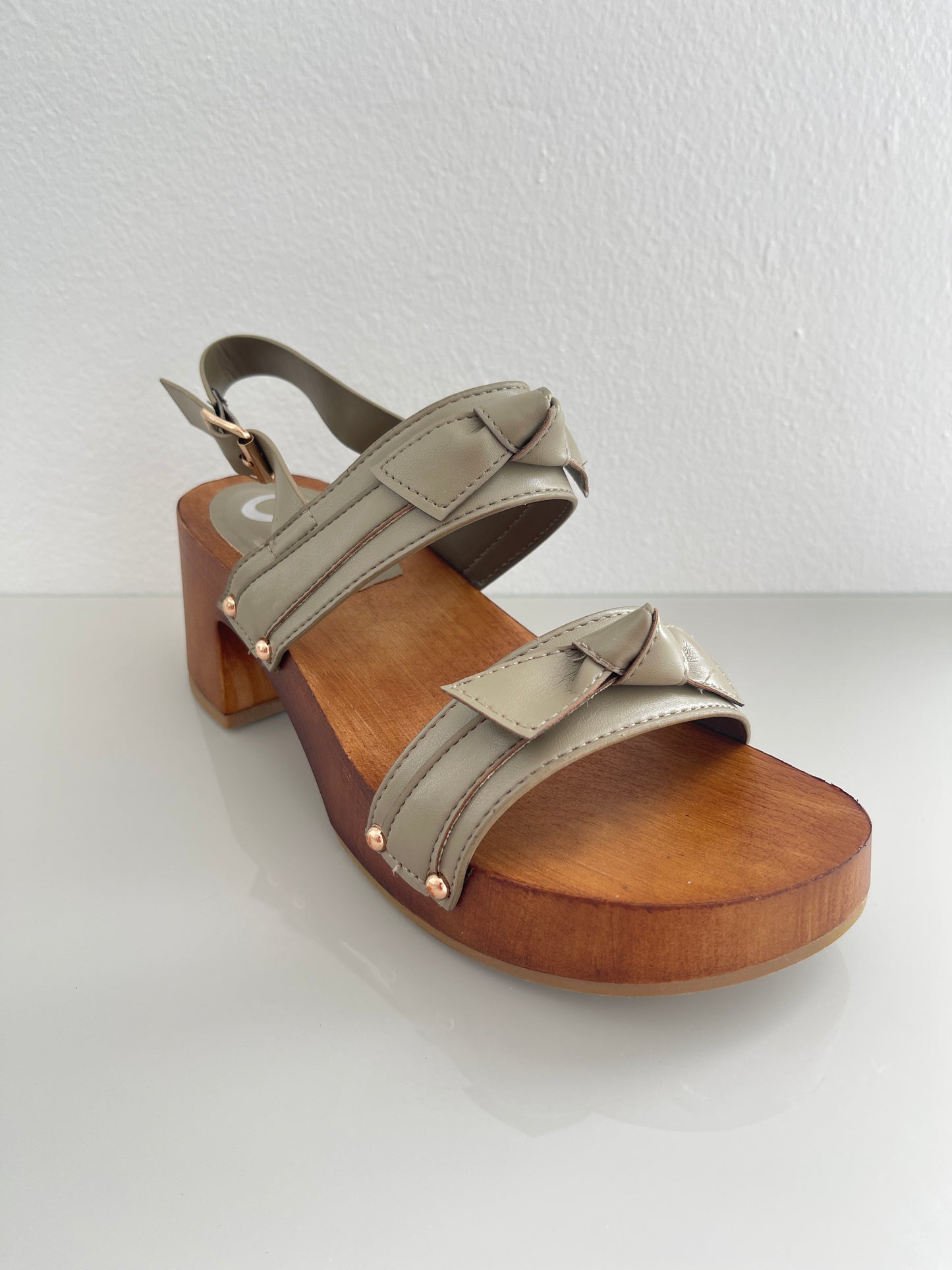 Bow Detail Block Heel Sandal